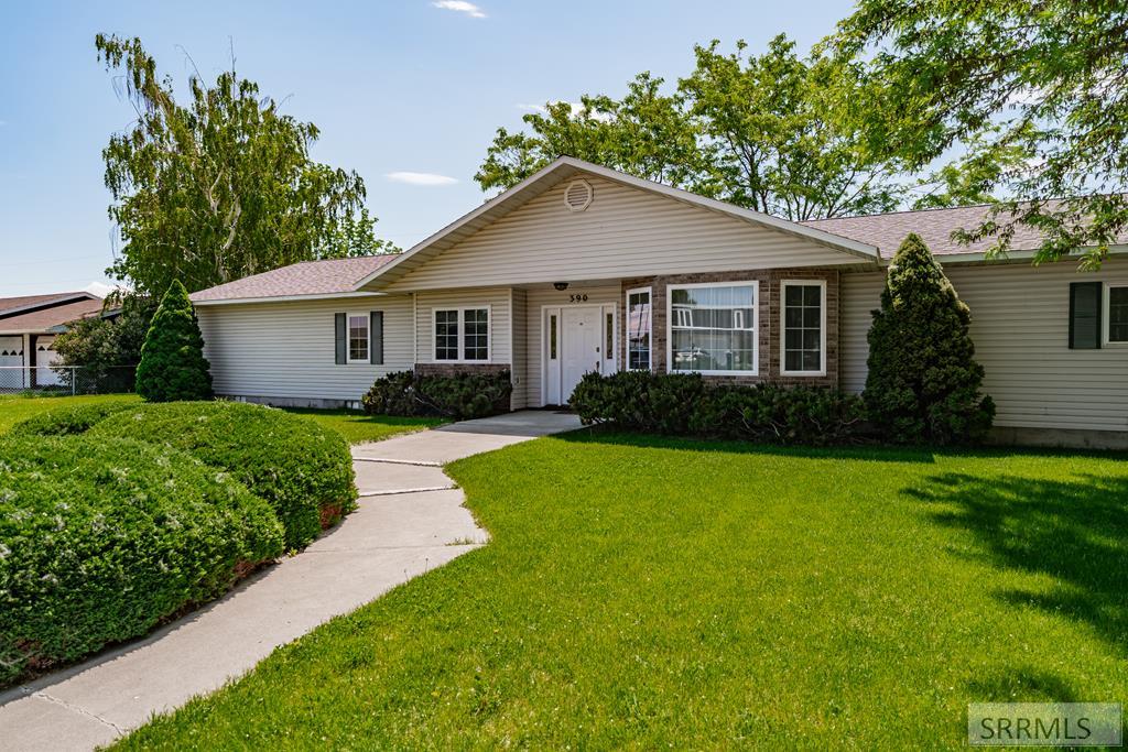 390 Tana Drive, BLACKFOOT, Idaho image 1