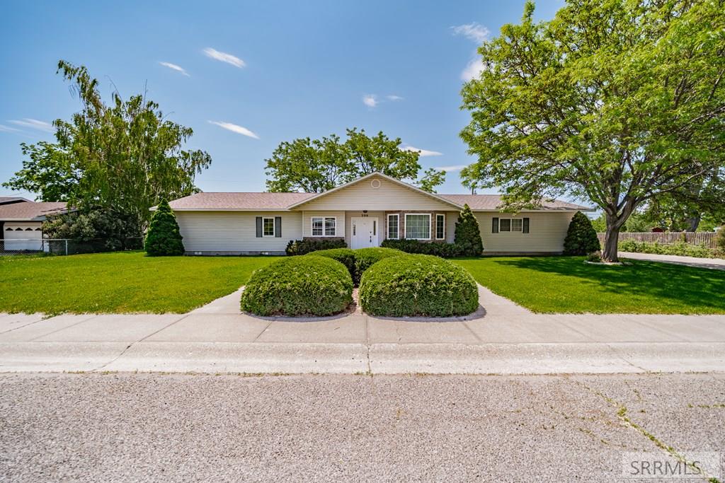 390 Tana Drive, BLACKFOOT, Idaho image 3