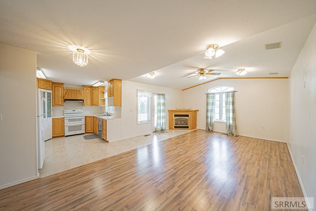 390 Tana Drive, BLACKFOOT, Idaho image 11