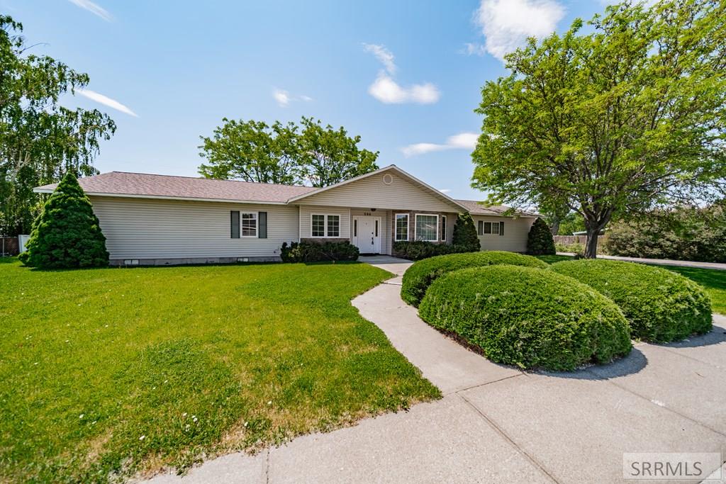 390 Tana Drive, BLACKFOOT, Idaho image 2