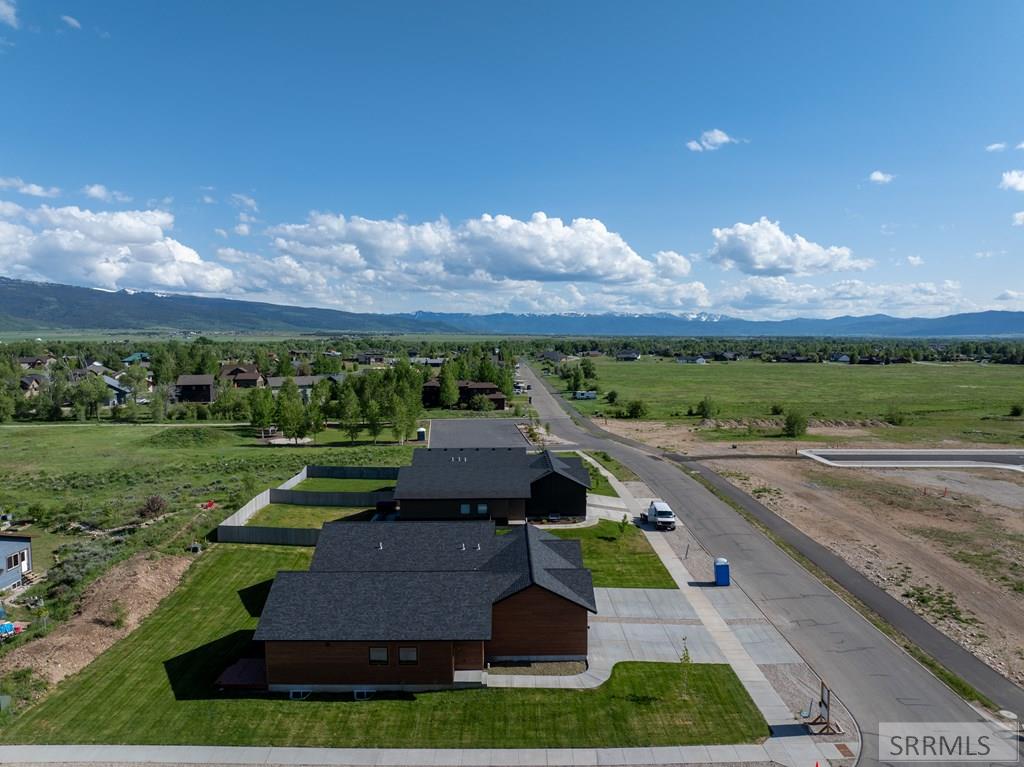 823 Booshway Street, DRIGGS, Idaho image 37
