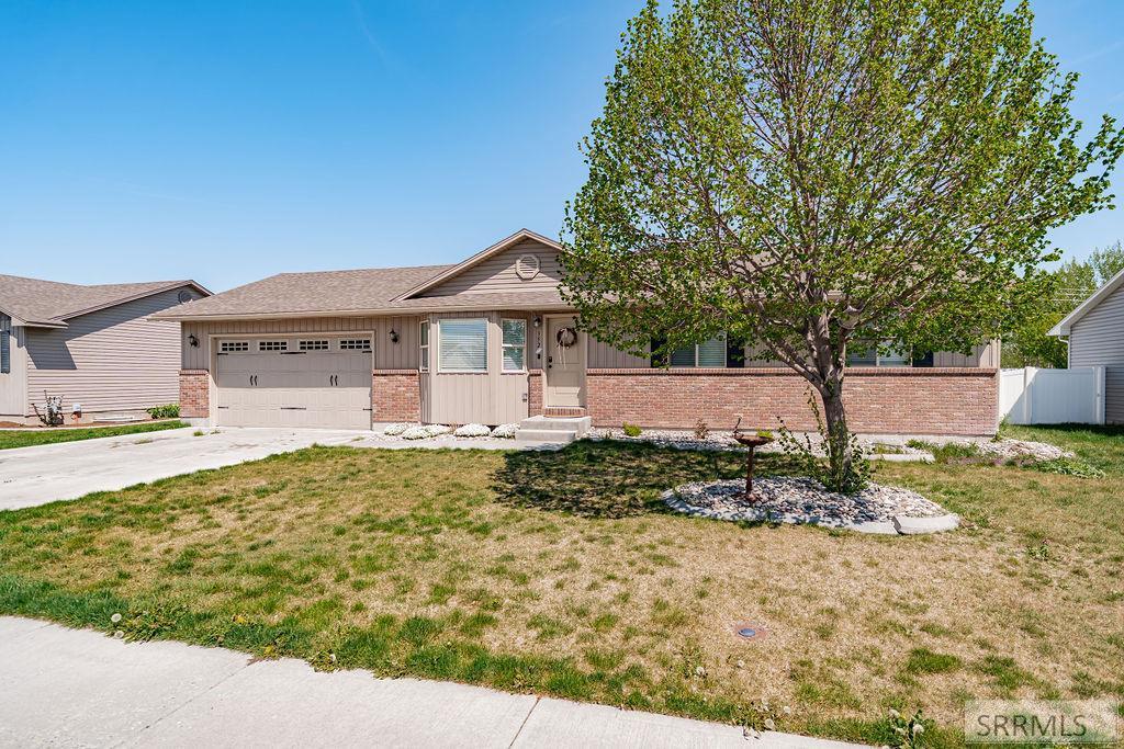 352 Kimberly Drive