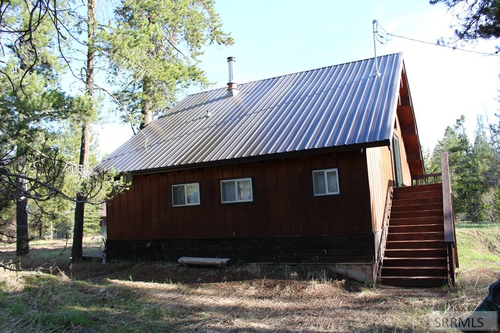2813 E Pinehaven Drive, ISLAND PARK, Idaho image 3