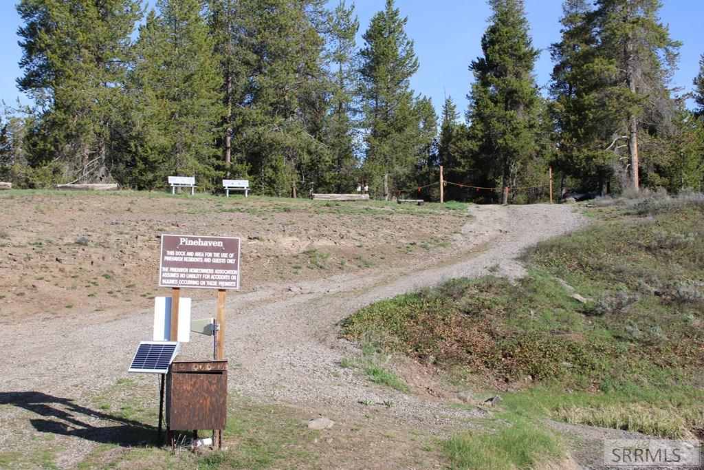 2813 E Pinehaven Drive, ISLAND PARK, Idaho image 25