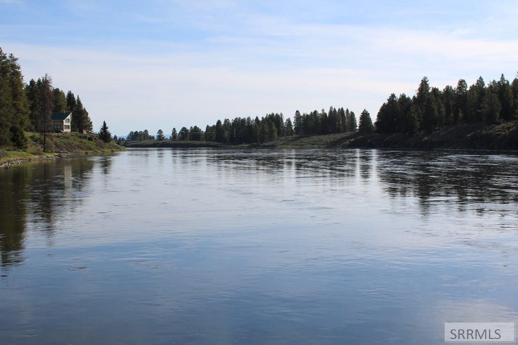 2813 E Pinehaven Drive, ISLAND PARK, Idaho image 10
