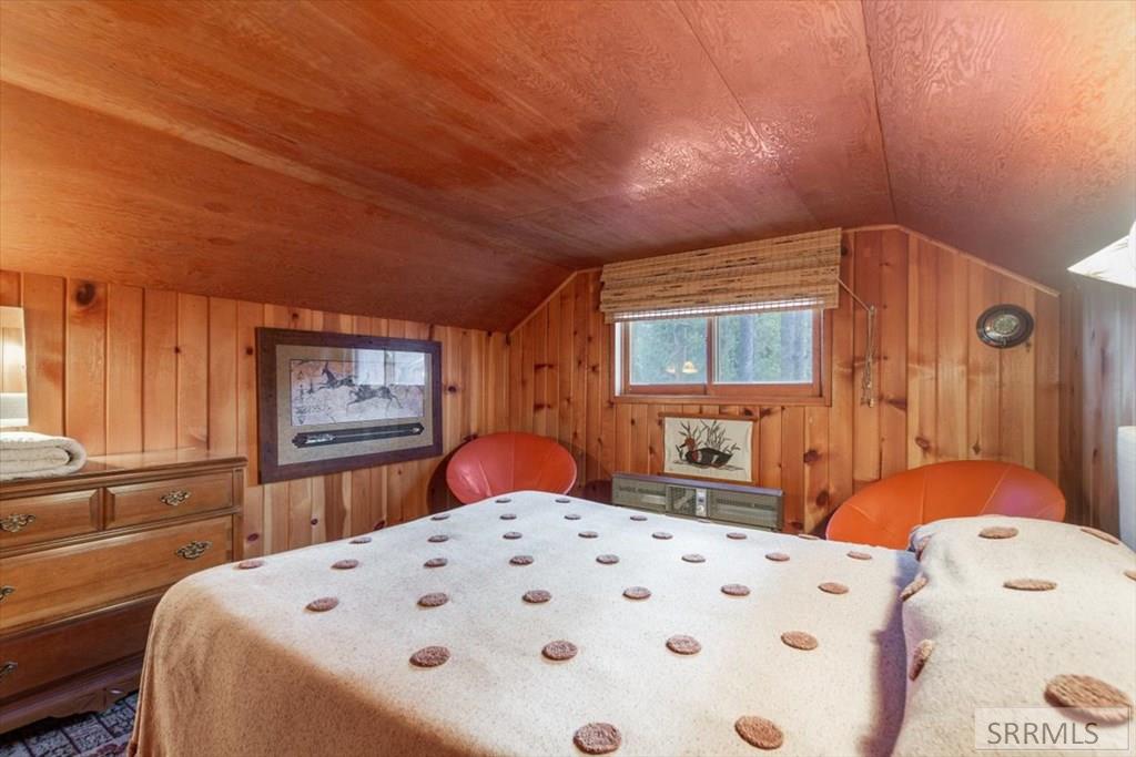 3648 Bills Loop South Road, ISLAND PARK, Idaho image 47