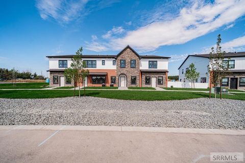 Photo of 4957 N Beach Dr, IDAHO FALLS, ID 83401 (MLS # 2182007)