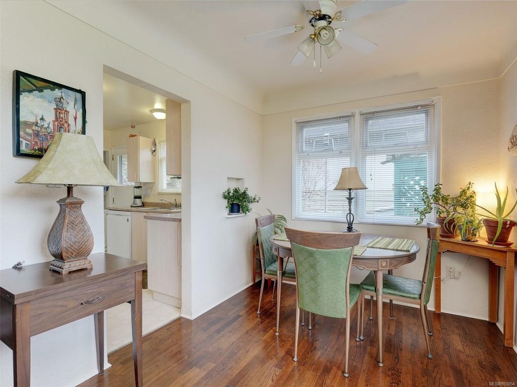 listing image 16040026170536027963