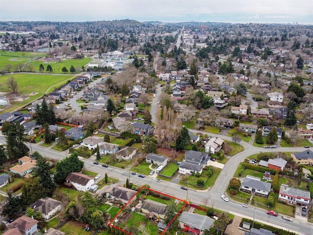 listing image 16044386354752702006
