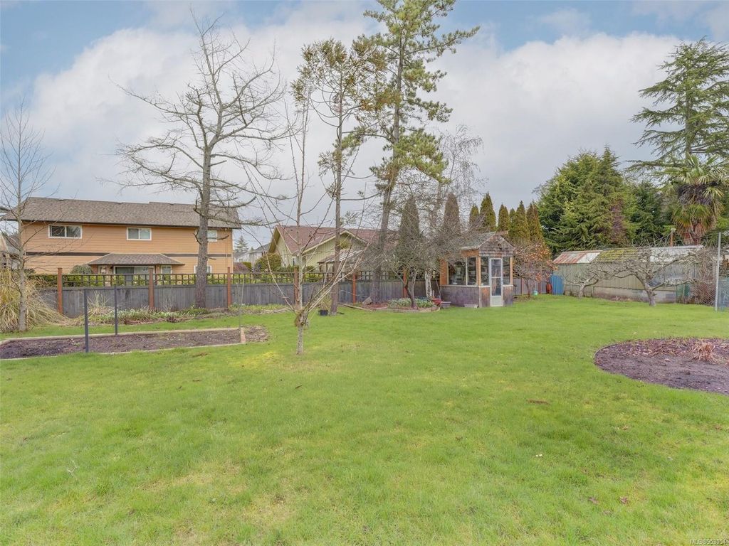 listing image 16046062812998950206