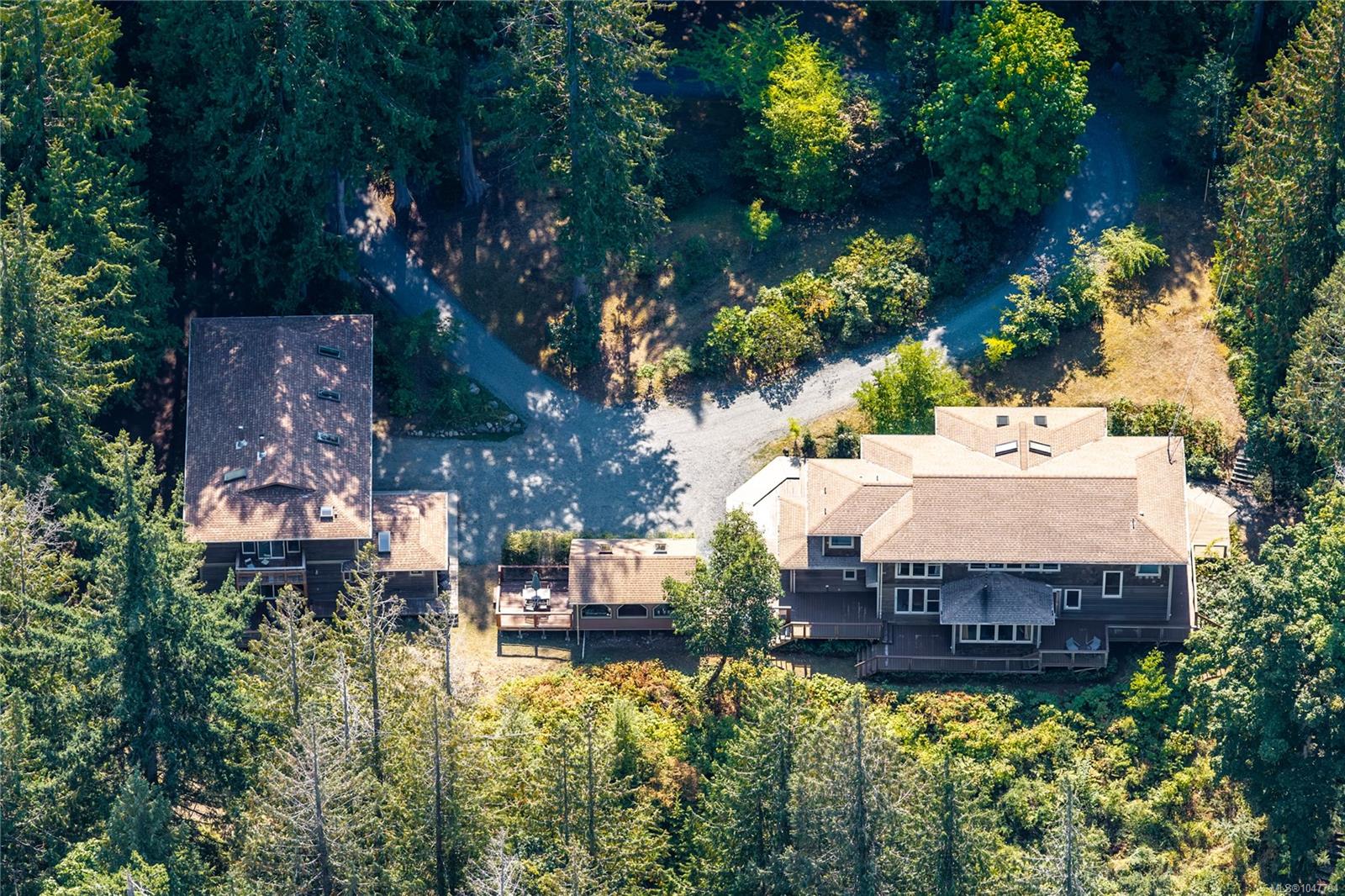 2185 Widgeon Rd