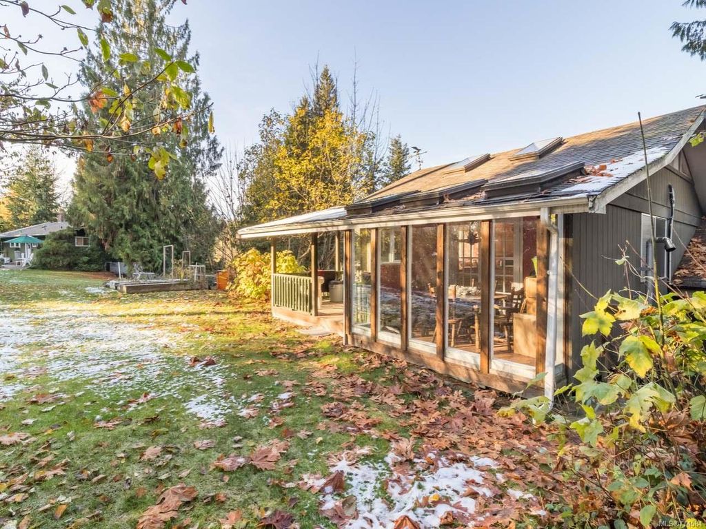 listing image 16049492233702077353