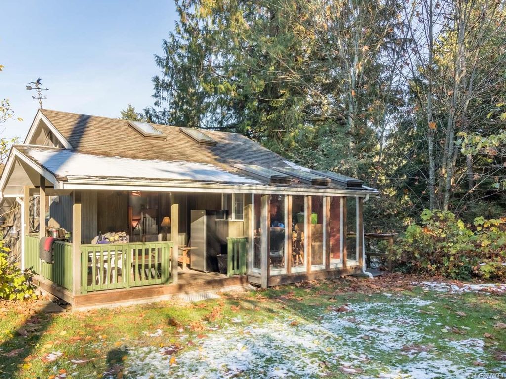 listing image 16043642579230962678