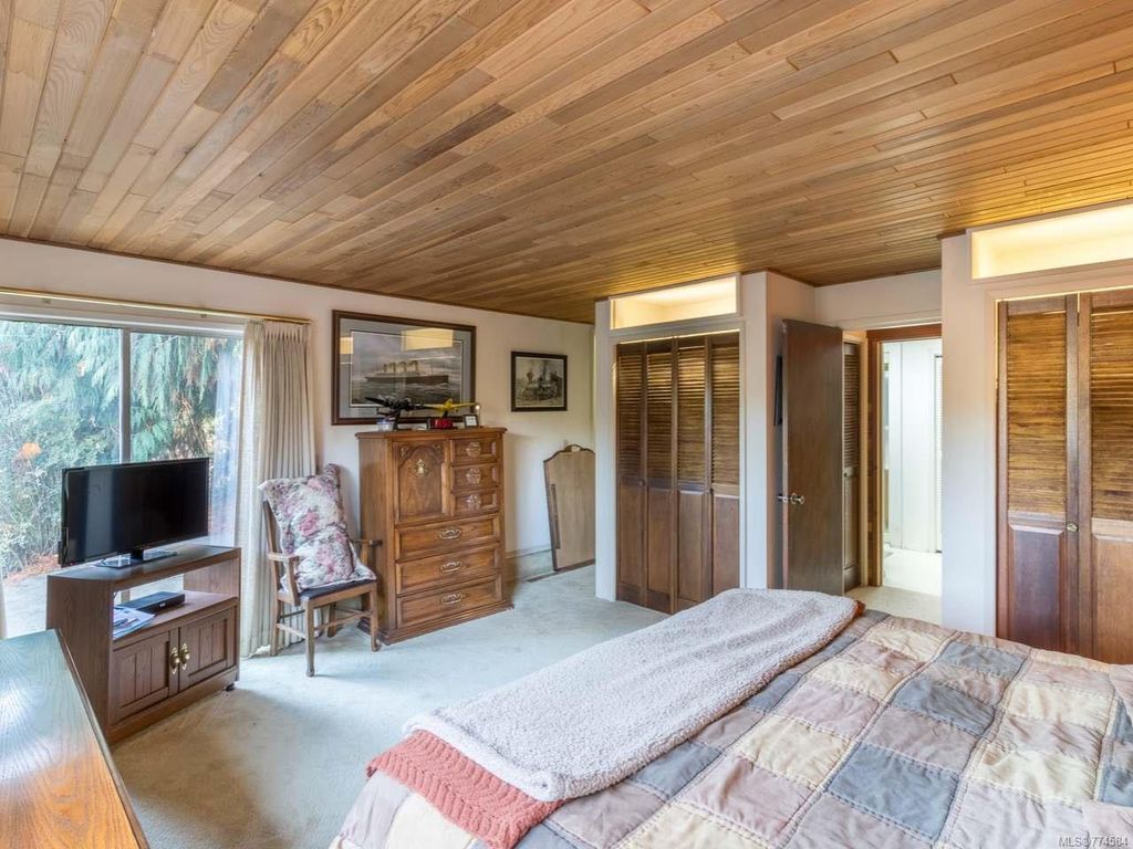 listing image 16044543797530029978