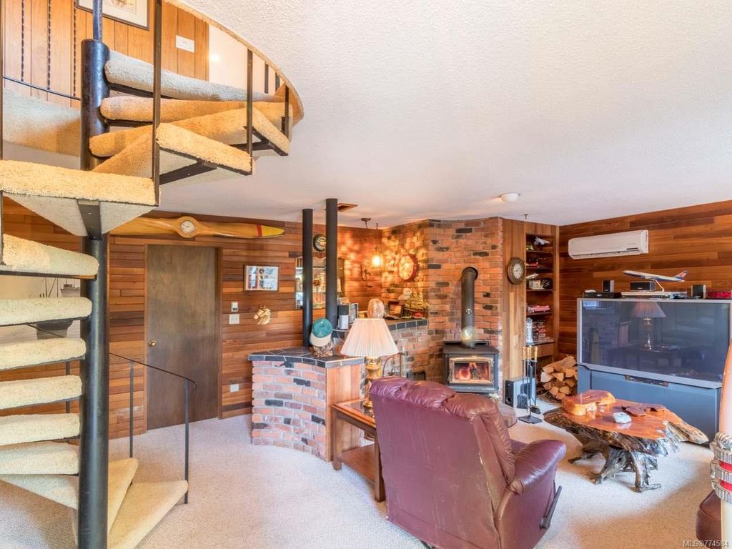 listing image 16046473693690191916