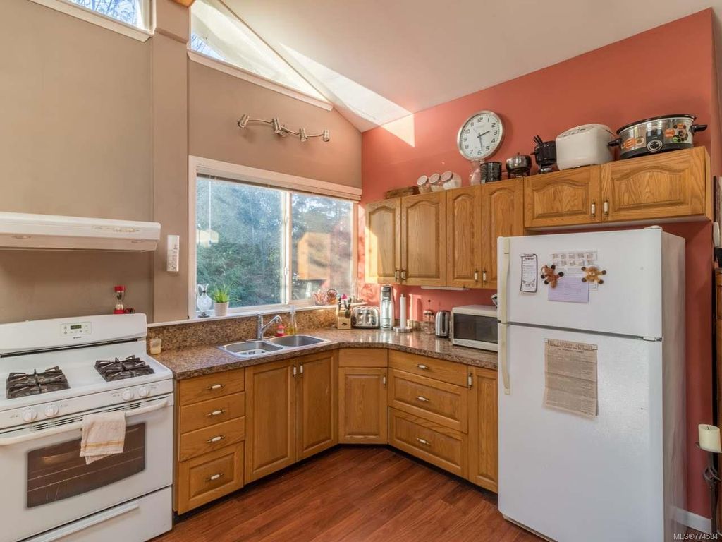 listing image 16043504051909869716