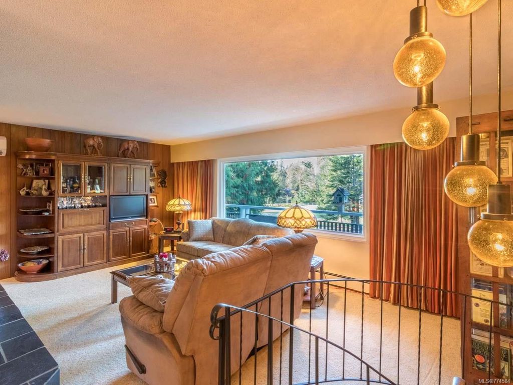 listing image 16042707951527008519