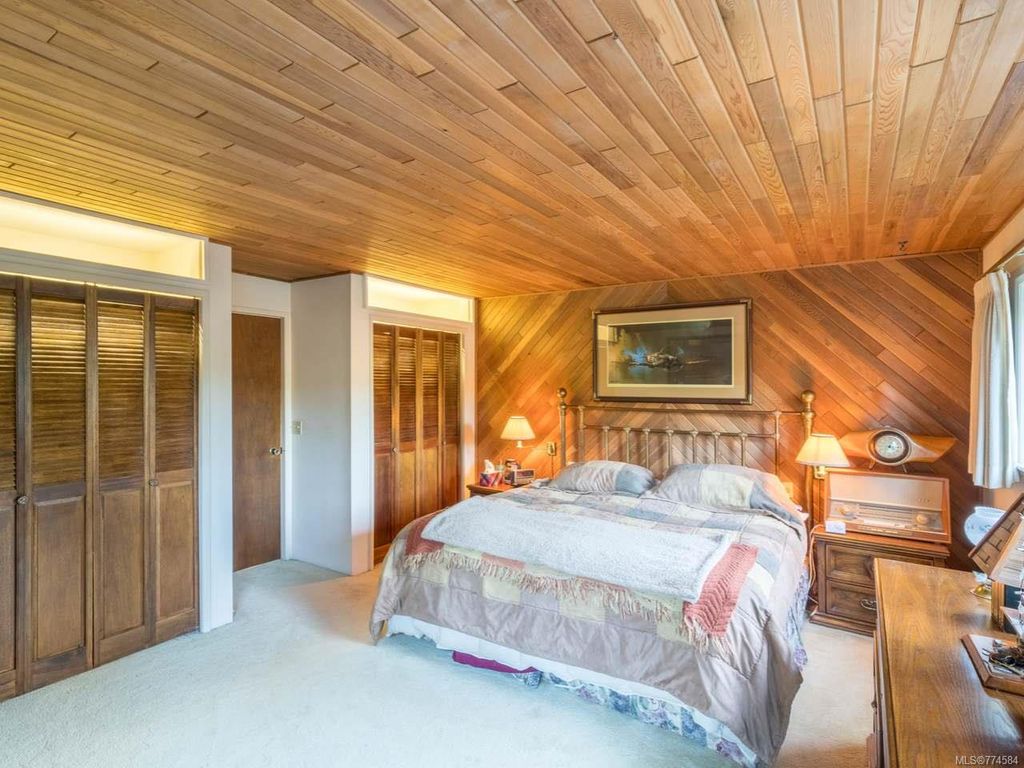 listing image 16043893138147741614