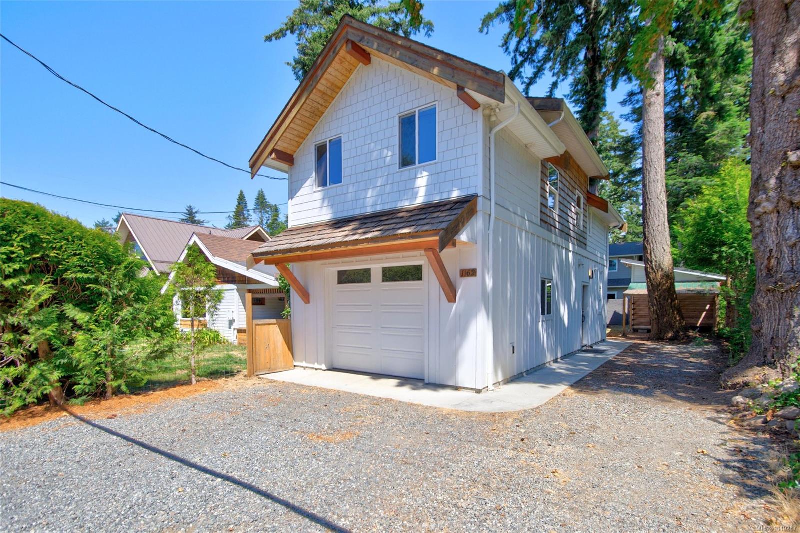 1162 Booth Rd SW