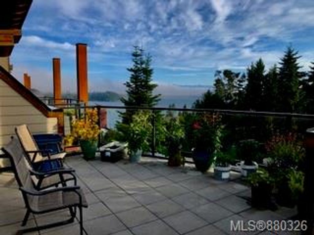 listing image 16041158249352813388