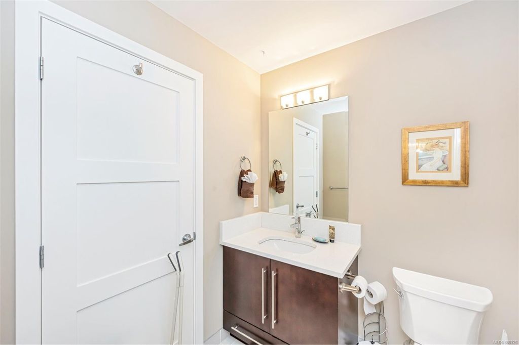 listing image 16046218400094120546