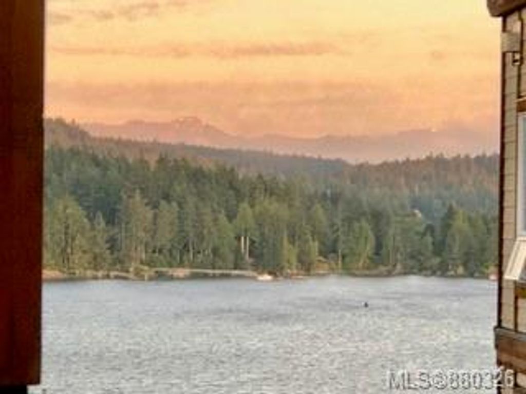 listing image 16044037213017724977