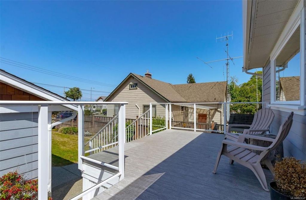 listing image 16042204707562289498