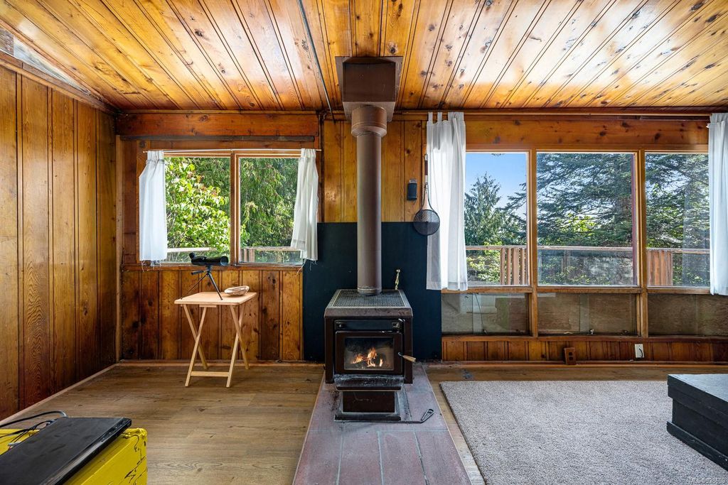 listing image 16048961025038493237