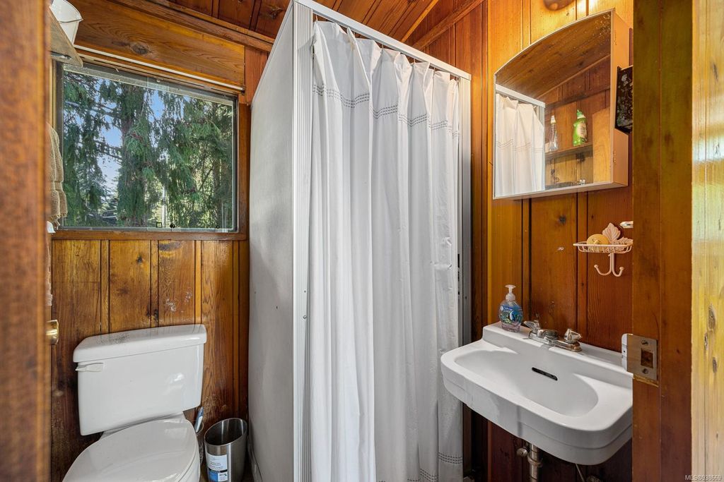 listing image 16041519552840856534