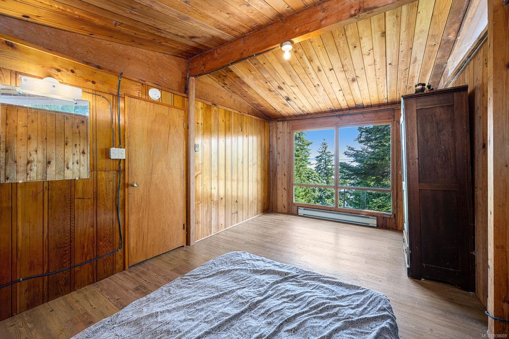 listing image 16044051976293549702