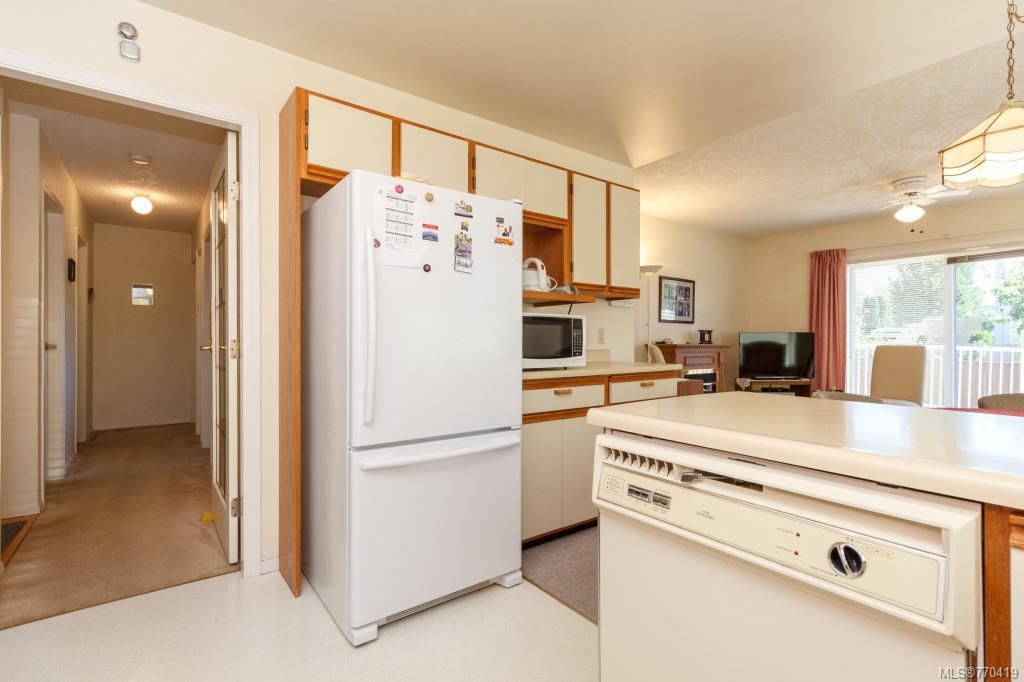 listing image 16048974587625456137