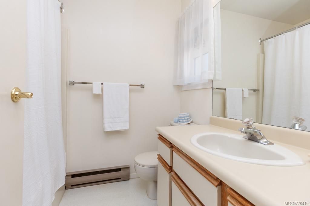 listing image 16048235561209601186