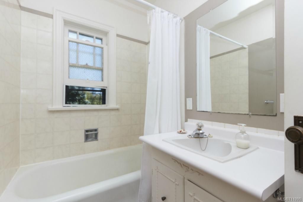 listing image 16044610991882768479