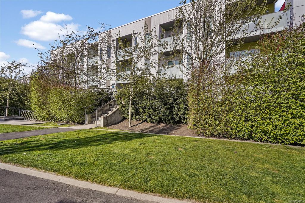 listing image 16042258030132597578