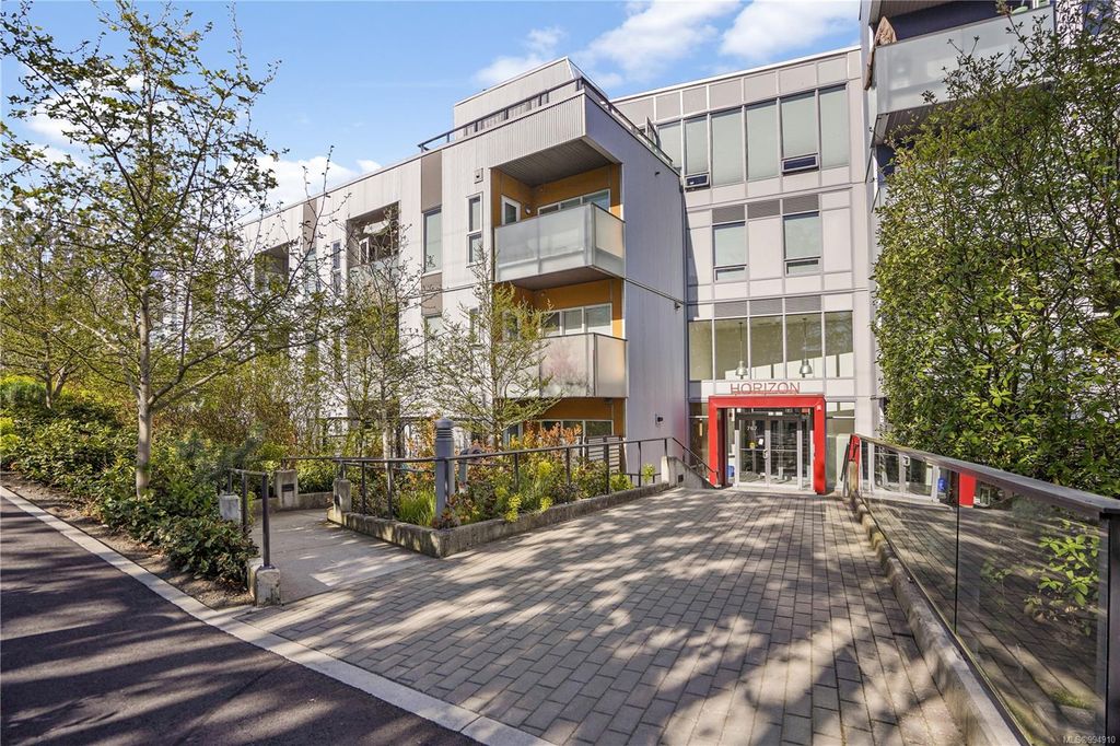 listing image 16040629998476634101