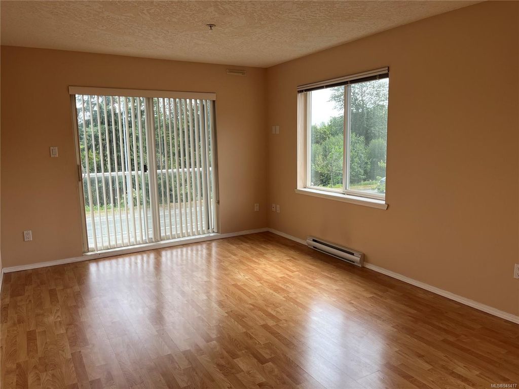 listing image 16046168155458199529