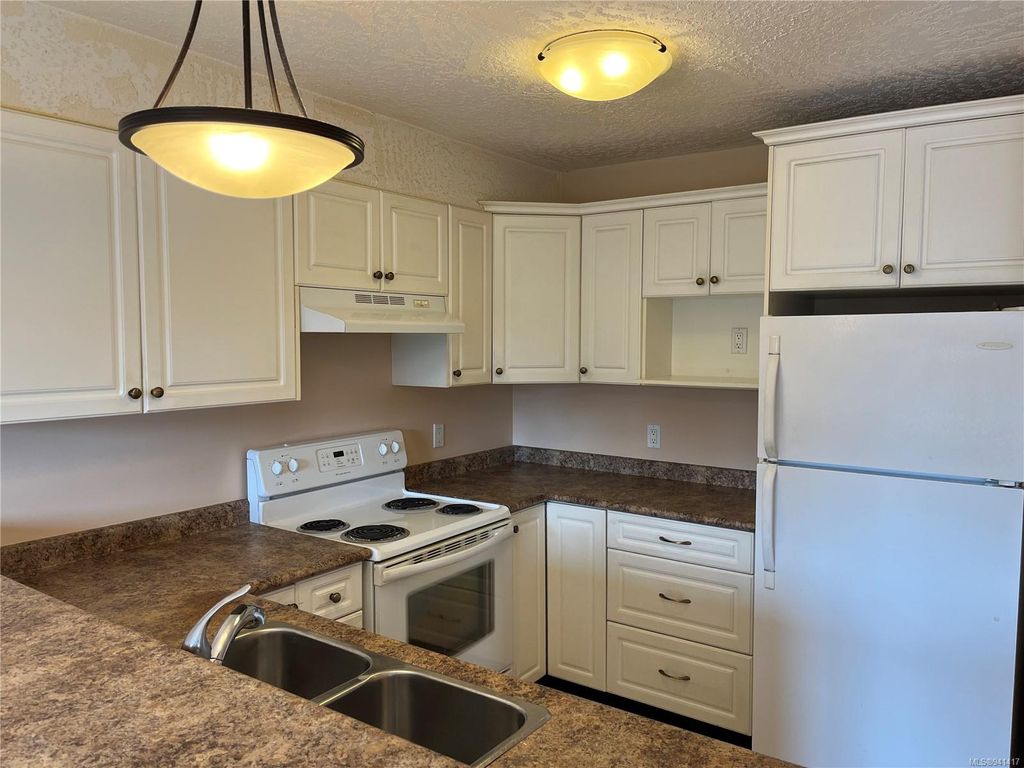 listing image 16041642268999569016