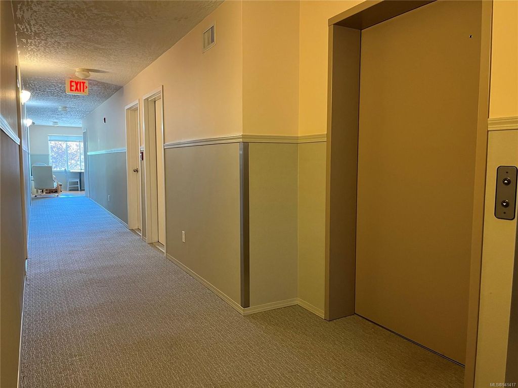 listing image 16040688342135466535