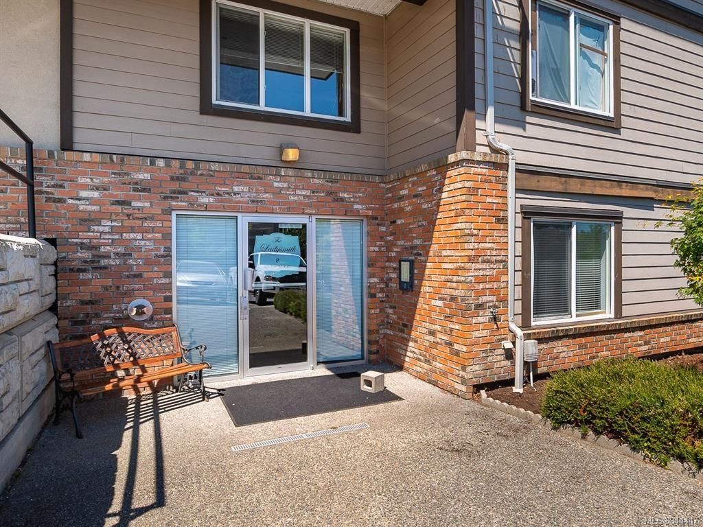 listing image 16042412287865704520