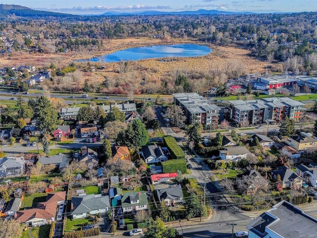 listing image 16040064524147017275