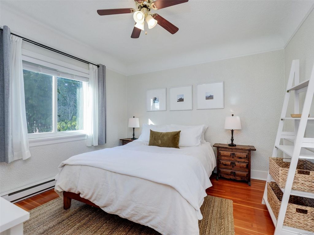 listing image 16049185738294097036