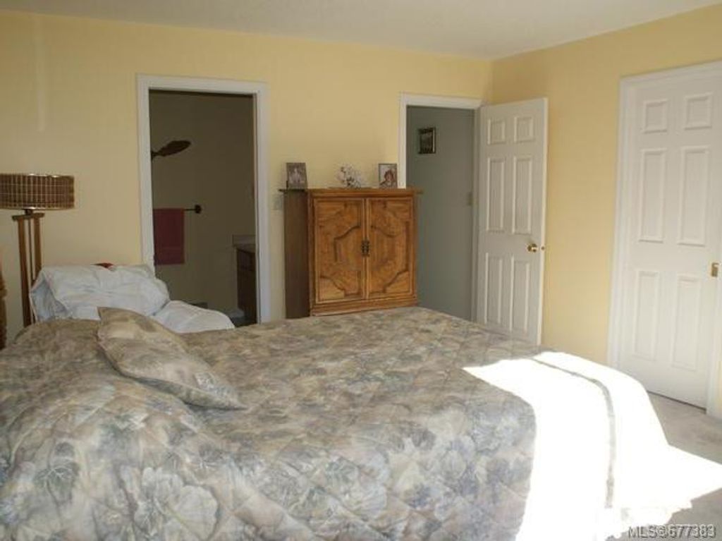 listing image 16047649535582648941