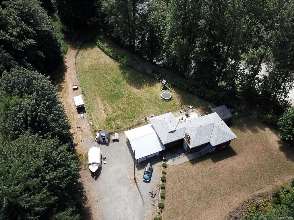 listing image 16046899307338201452