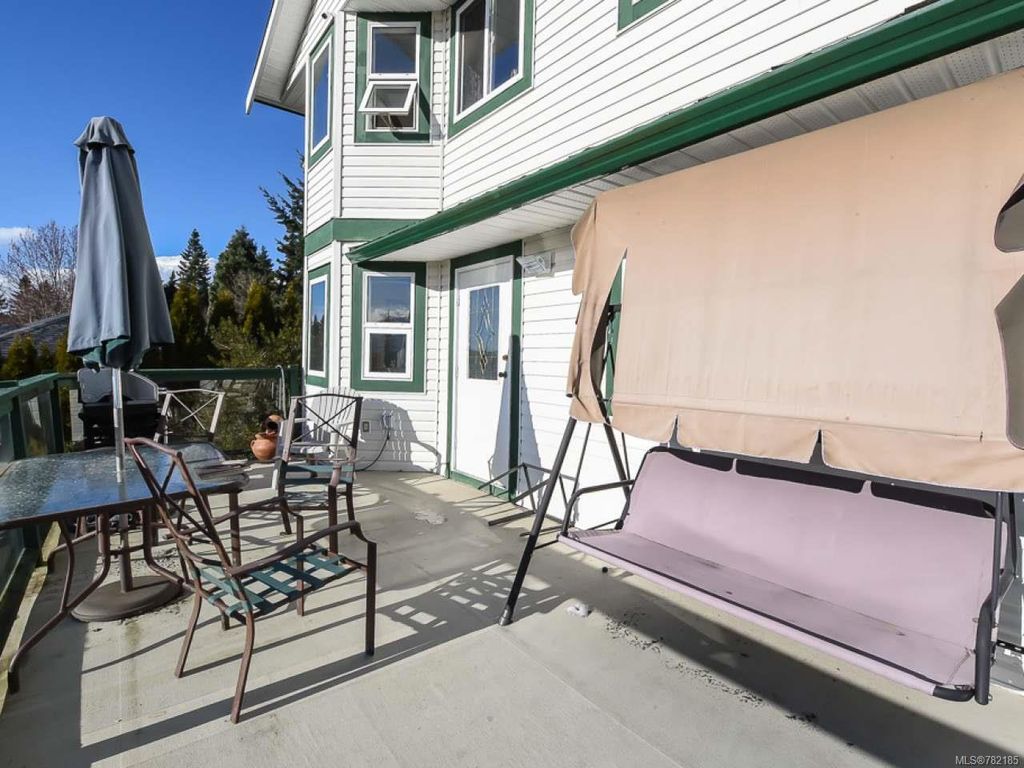 listing image 16047322372318090375