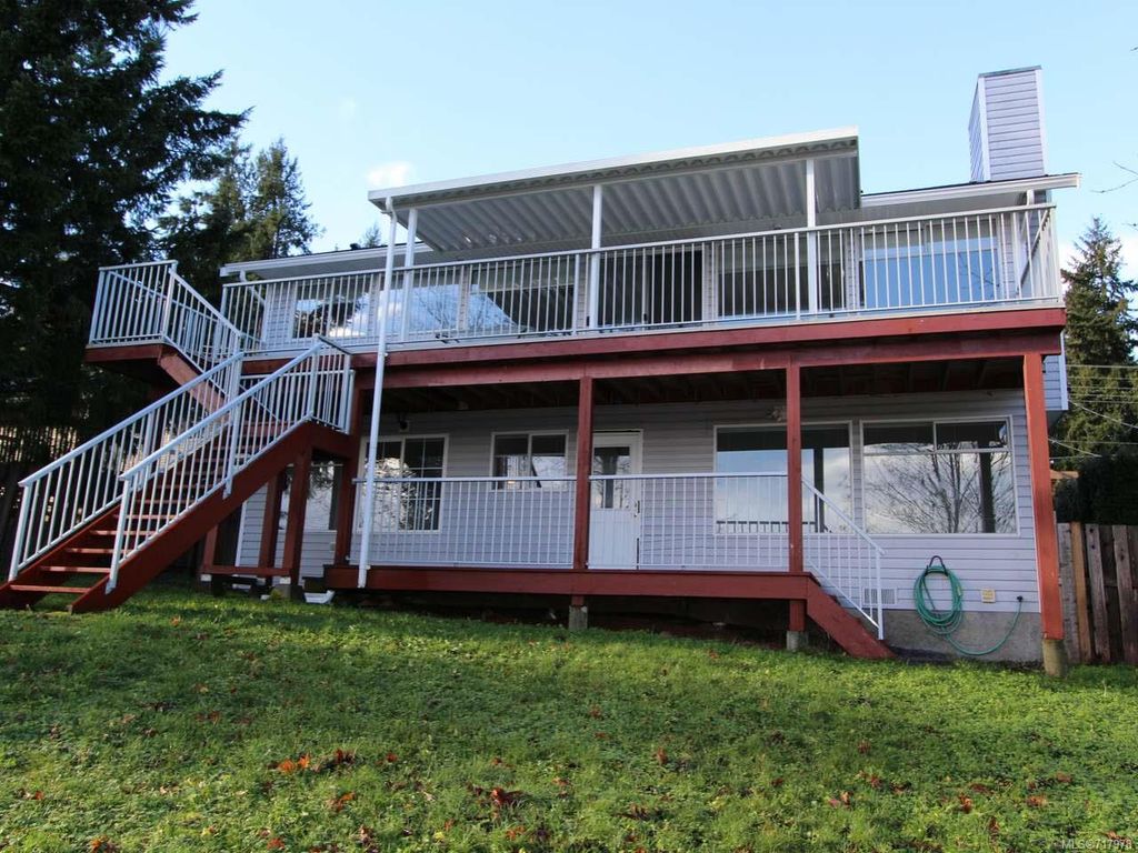 listing image 16044546964853381846