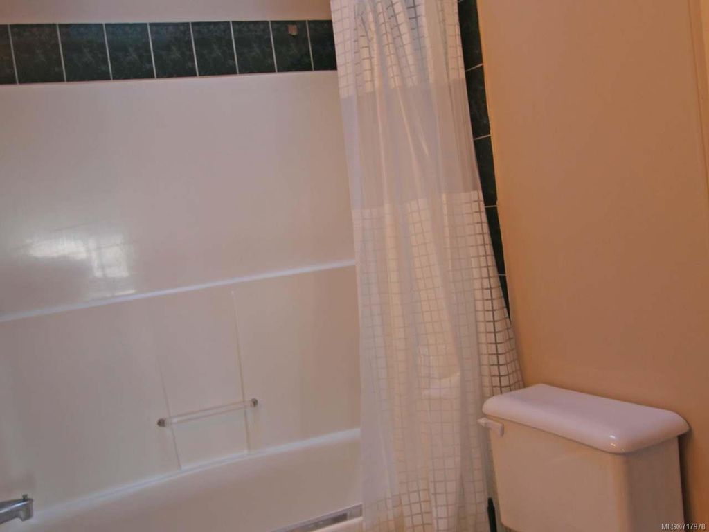 listing image 16049277968887138101