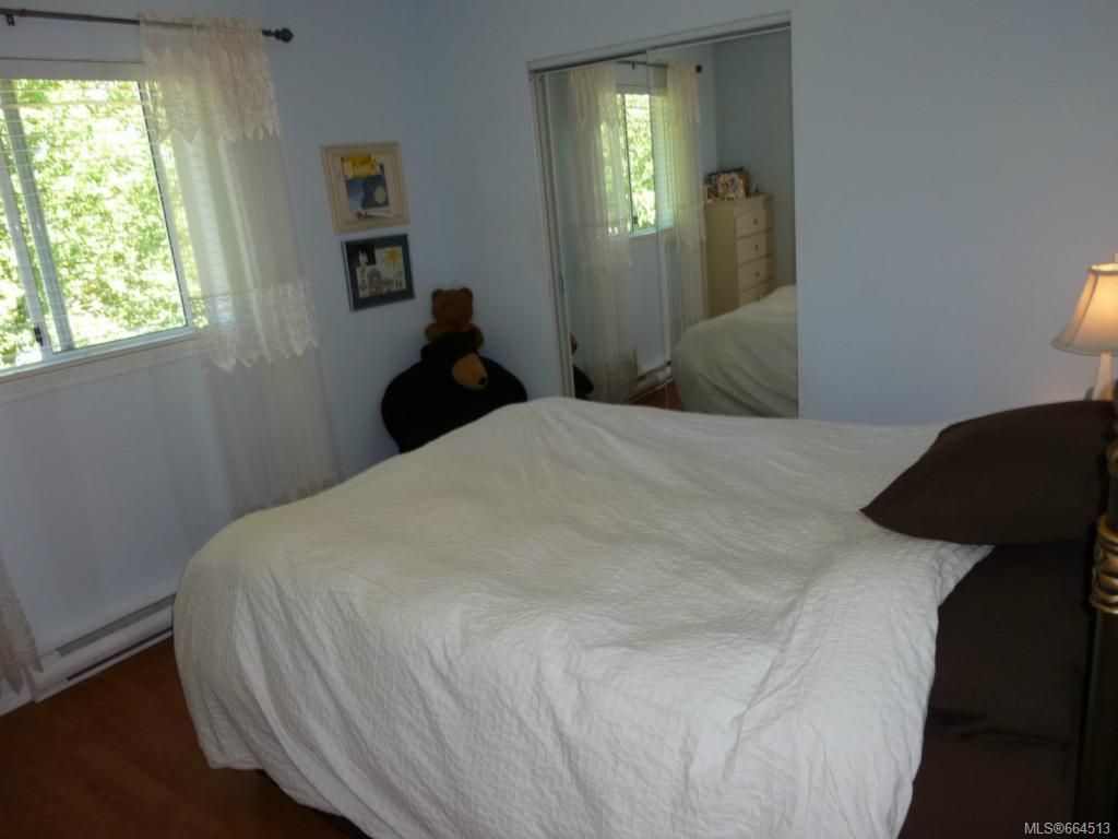 listing image 16049894557153817706