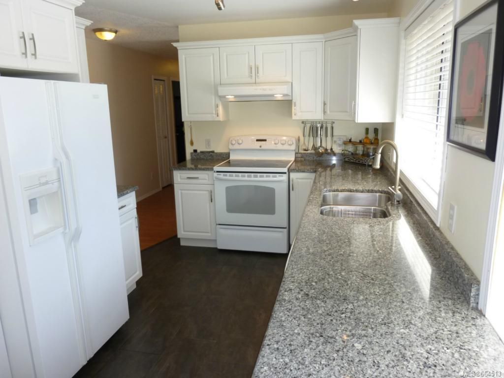 listing image 16046078394036712546