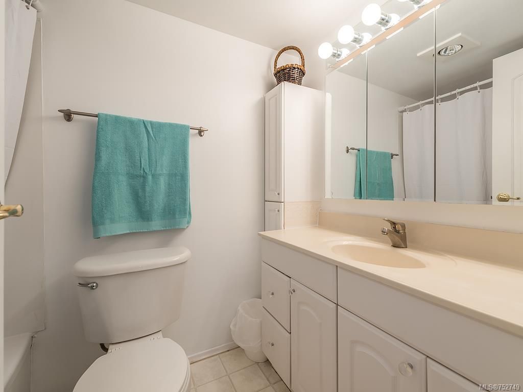 listing image 16043090785792580955