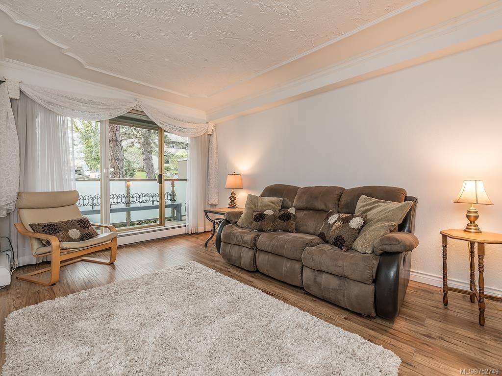 listing image 16043791482459804163